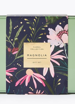 M & S Floral Collection Magnolia Gift Set