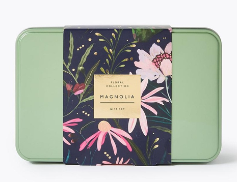 M & S Floral Collection Magnolia Gift Set
